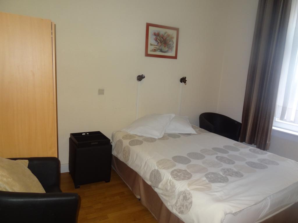 Logies Ocelot Hotel Oostende Eksteriør billede